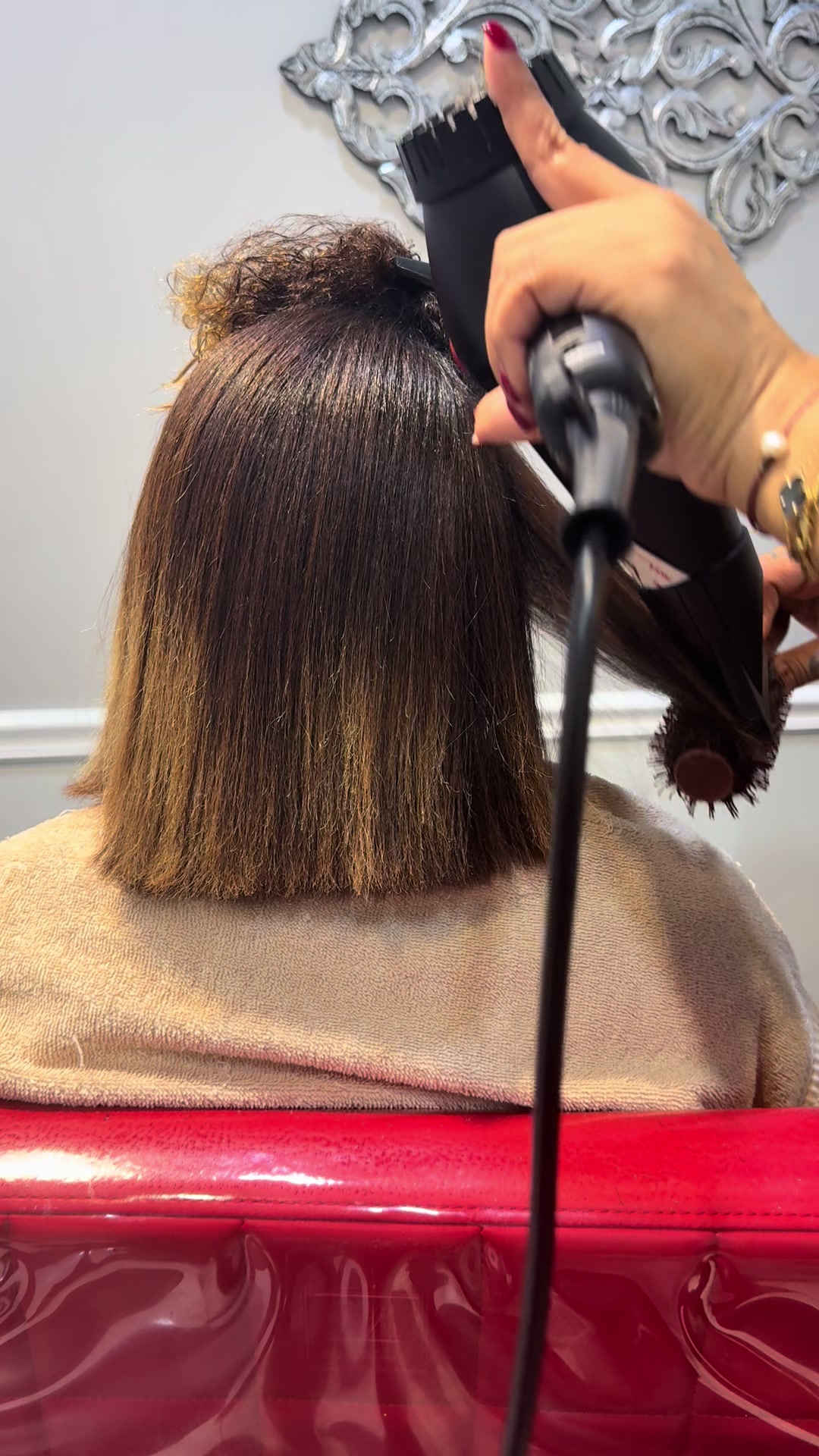 @Salon 809