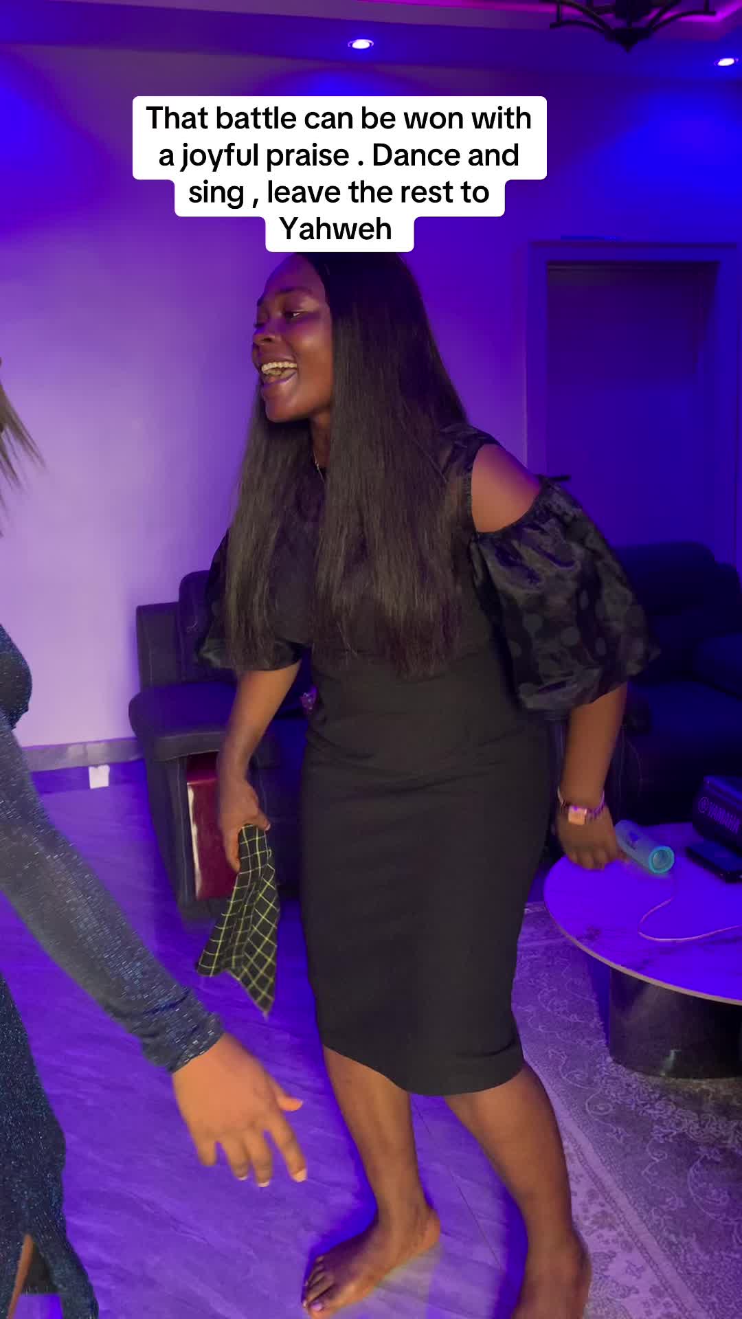 @Annienwamba