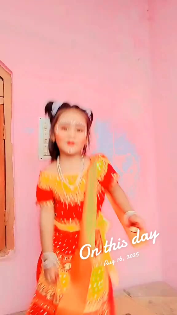 @Priyanka sanjog 😘♥️