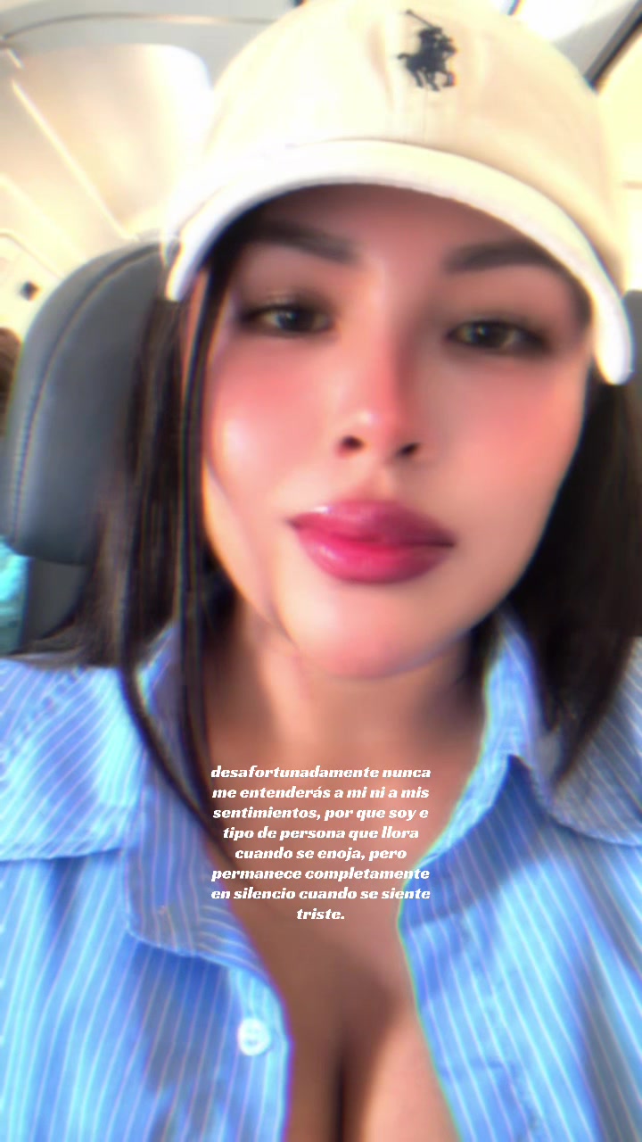 @Anell🍒