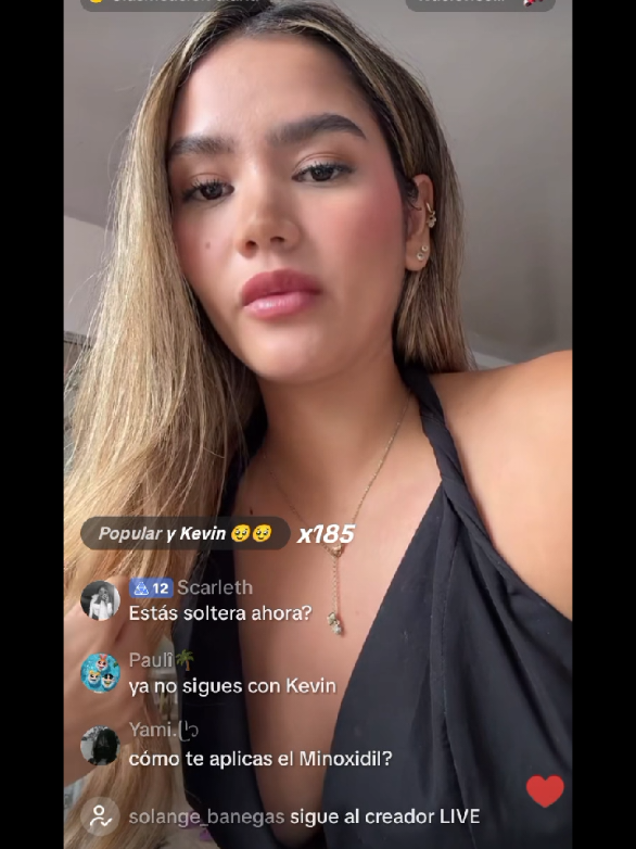 @AniEli