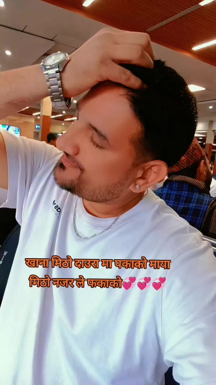 @जिन्दगी जिन्दाबाद🇳🇵🇦🇪💞