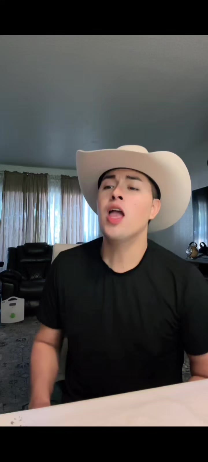 @ferleal290178