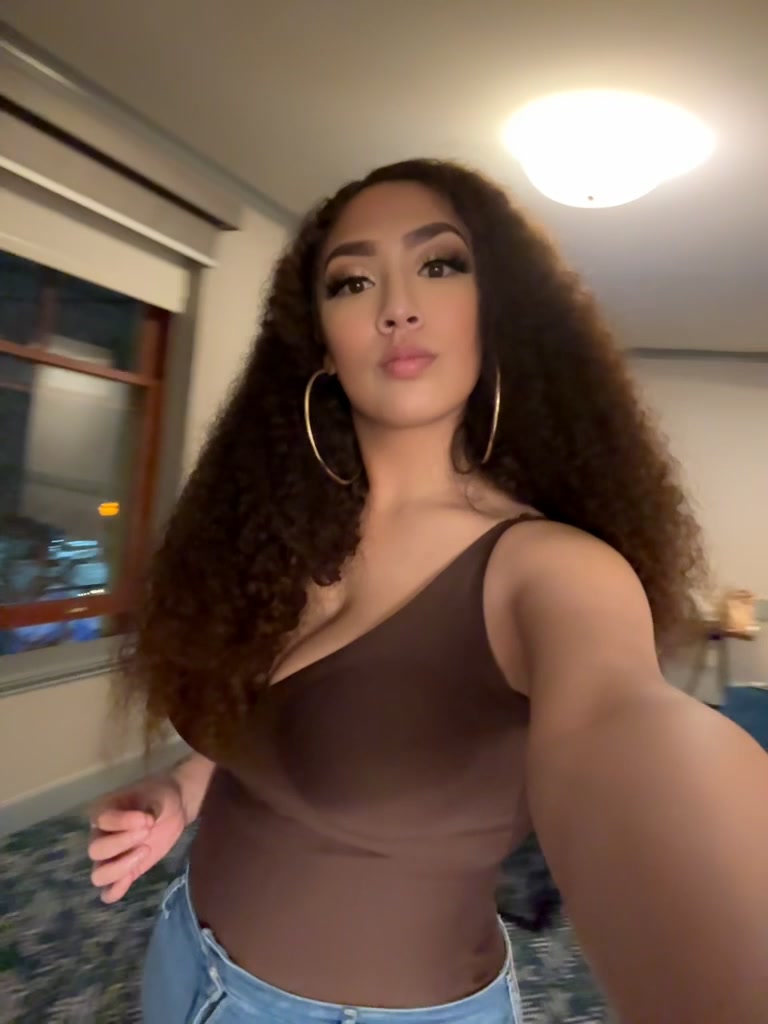 @miss violet