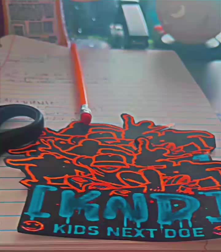 @SKATEBOARDDREEK