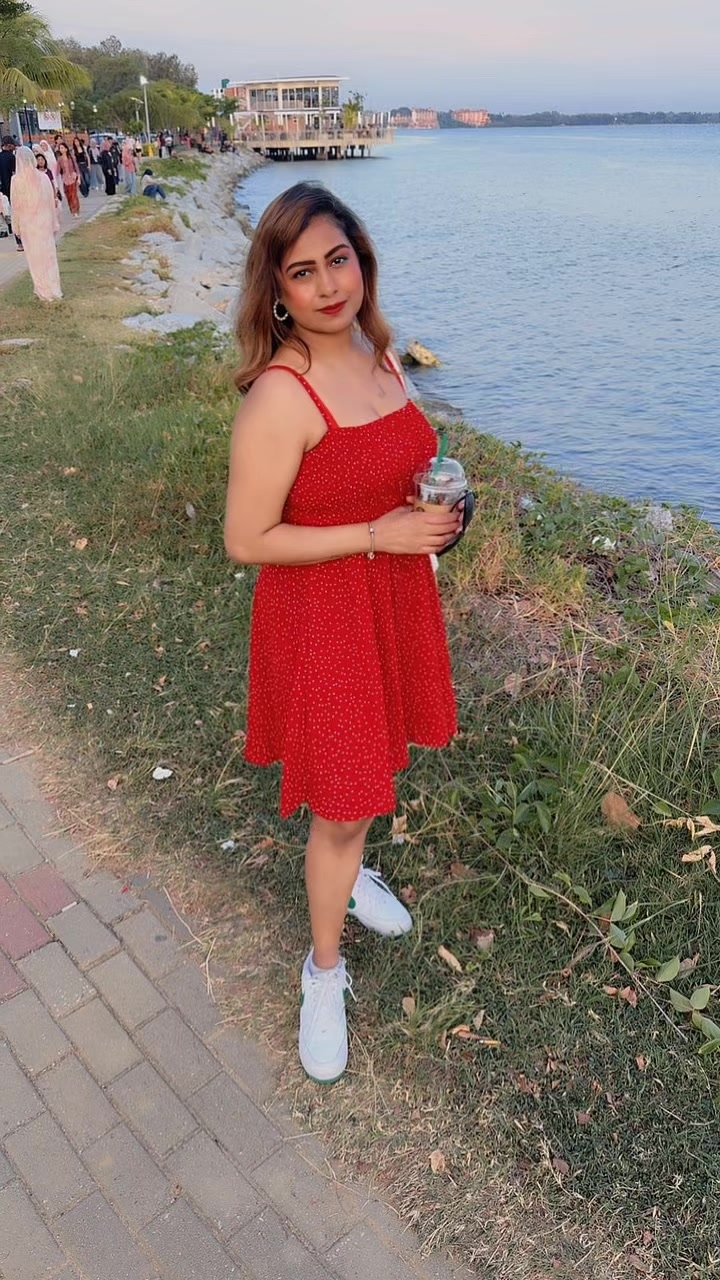 @PavithraM