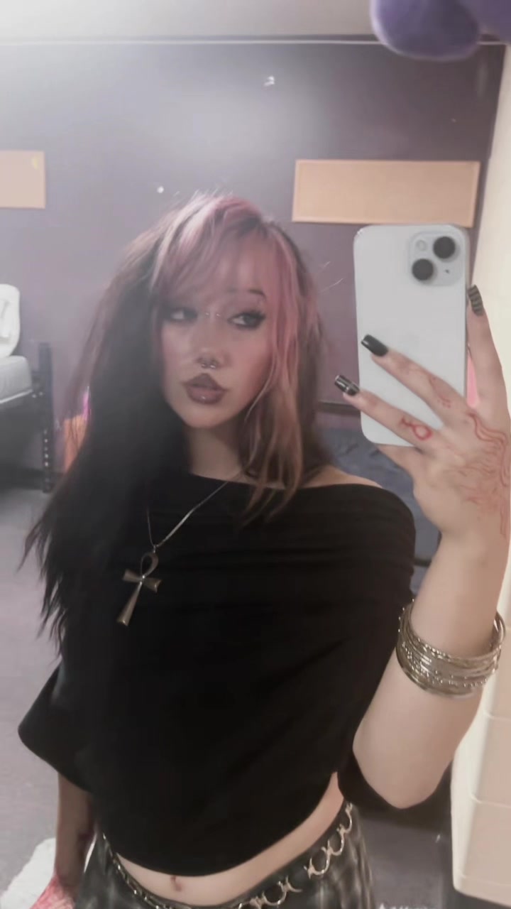 @cyb3rlici0