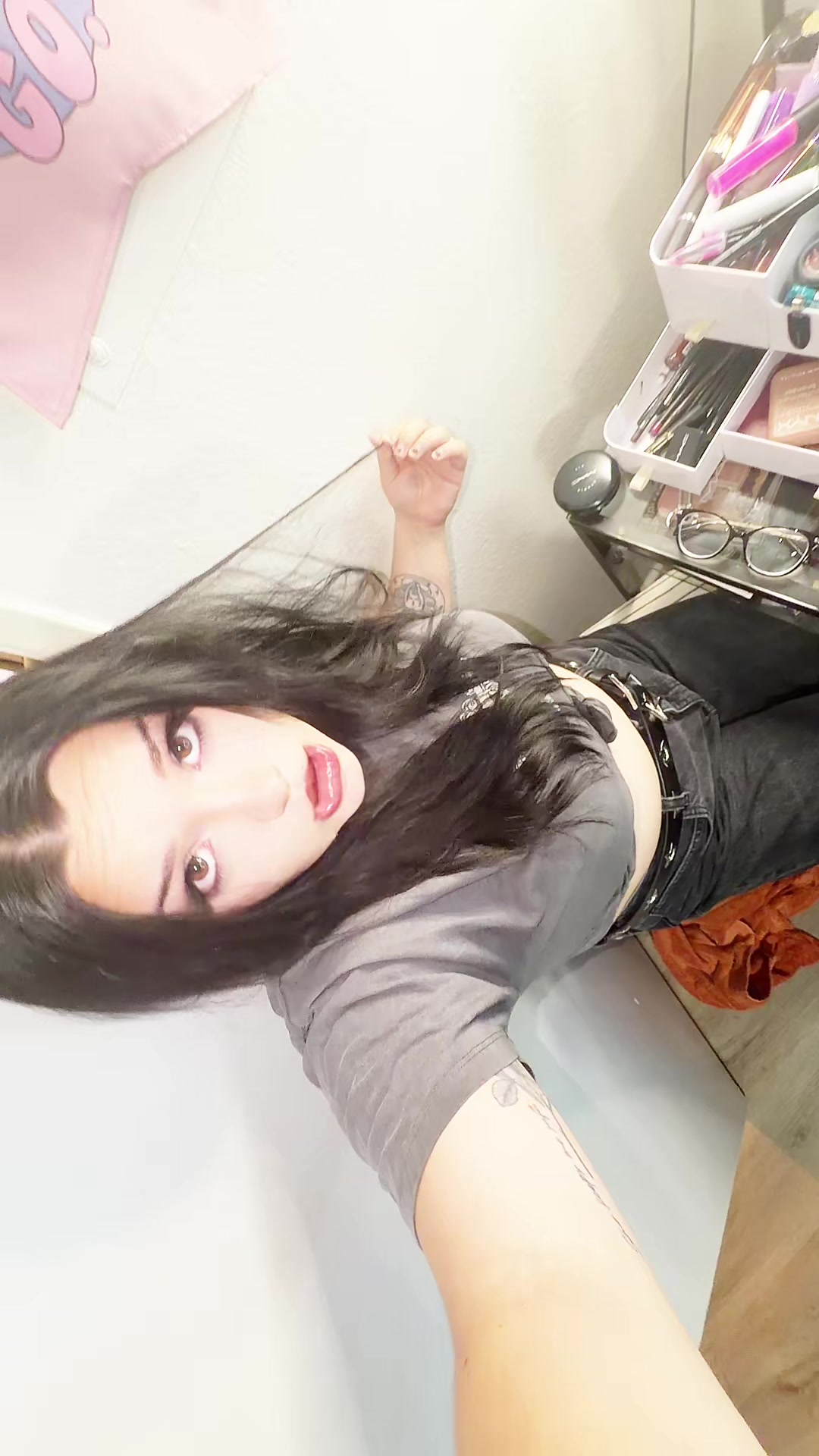 @Avangeli0n
