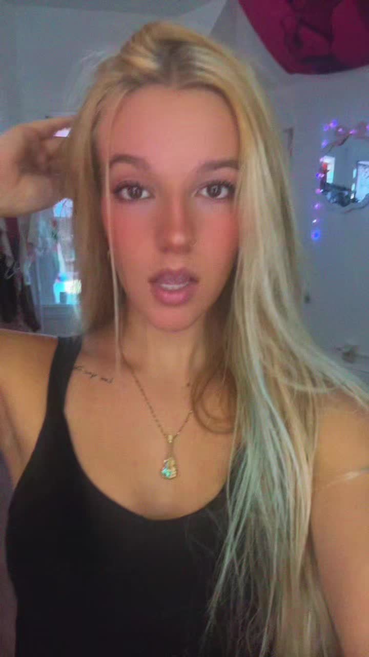 @heyitscoco420