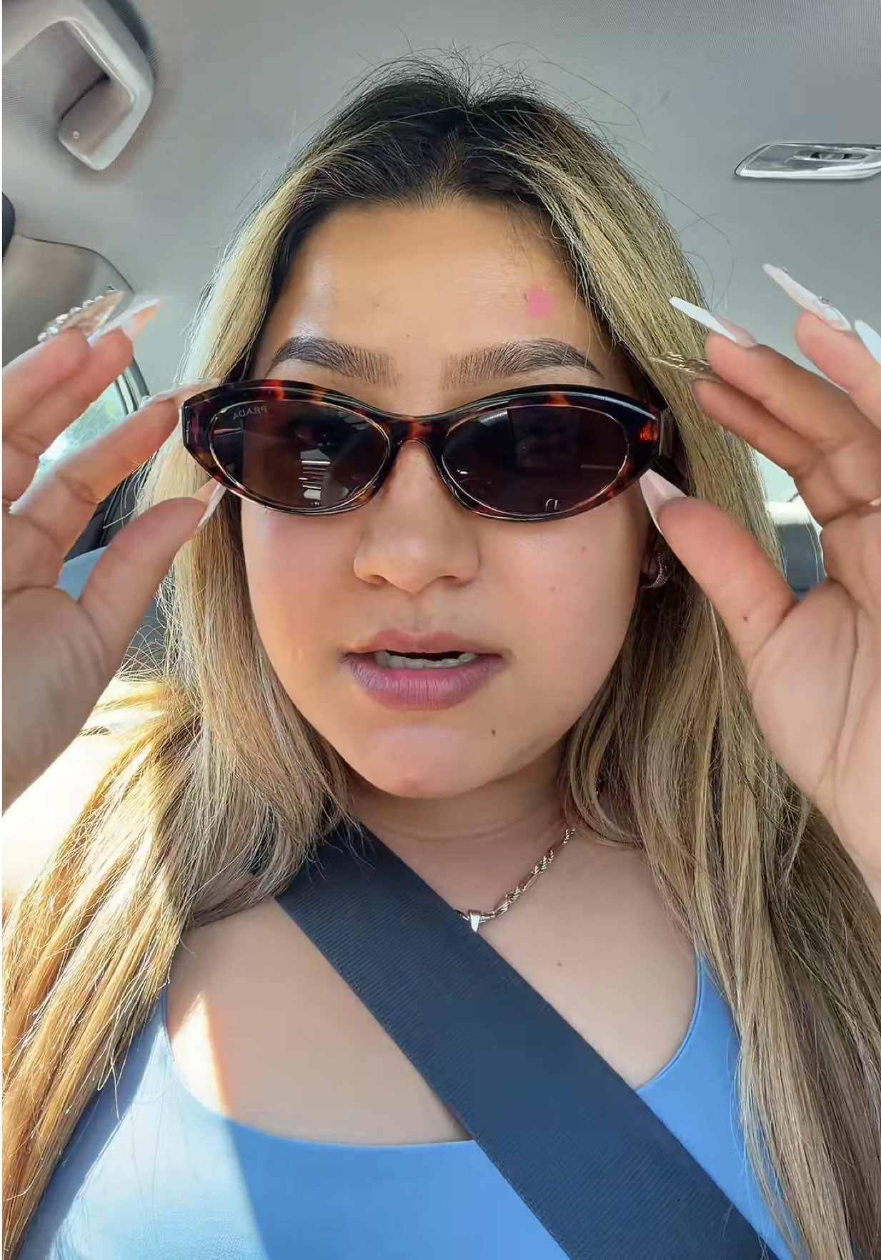 @lupithazzepeda