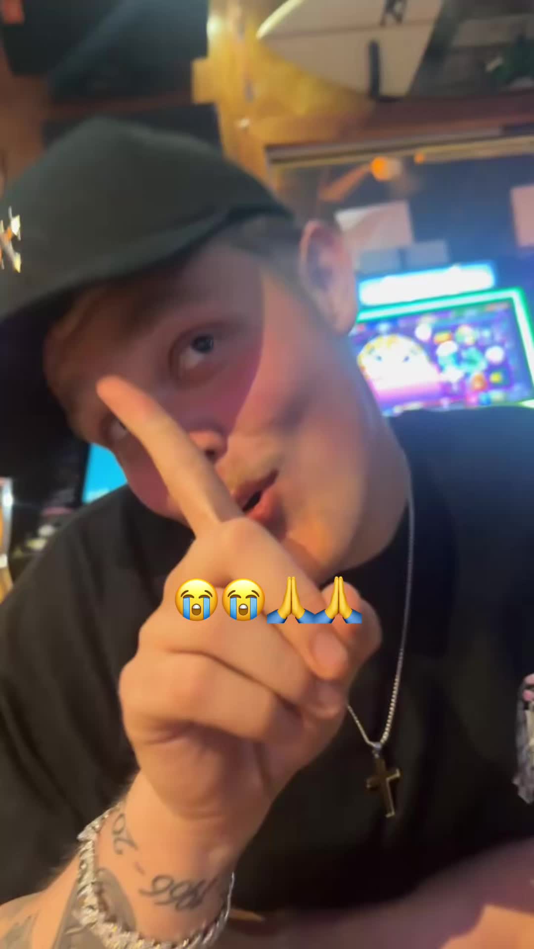 @🐒 ophia