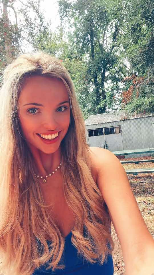 @✨Victoria Vaughan ✨