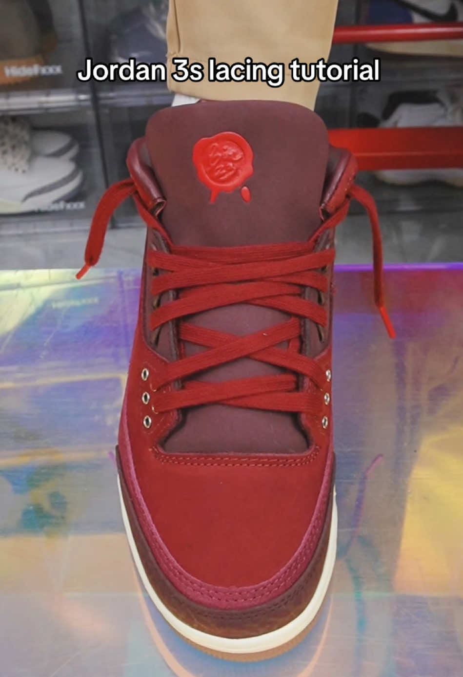 @Lacedsneaker