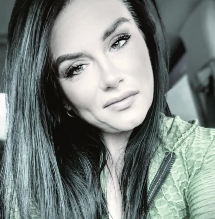 @Elisha Marie ♌️