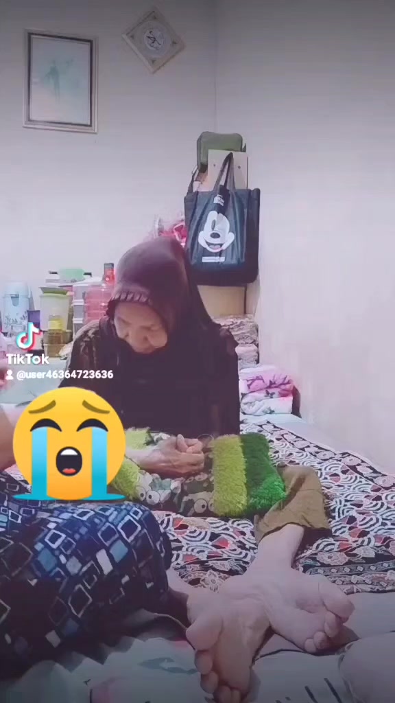 @Hehelaza