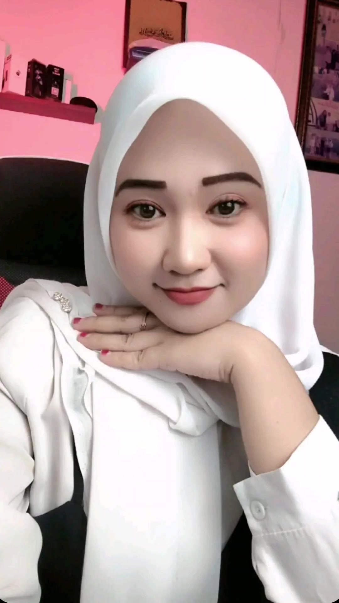 @Nayla Zora