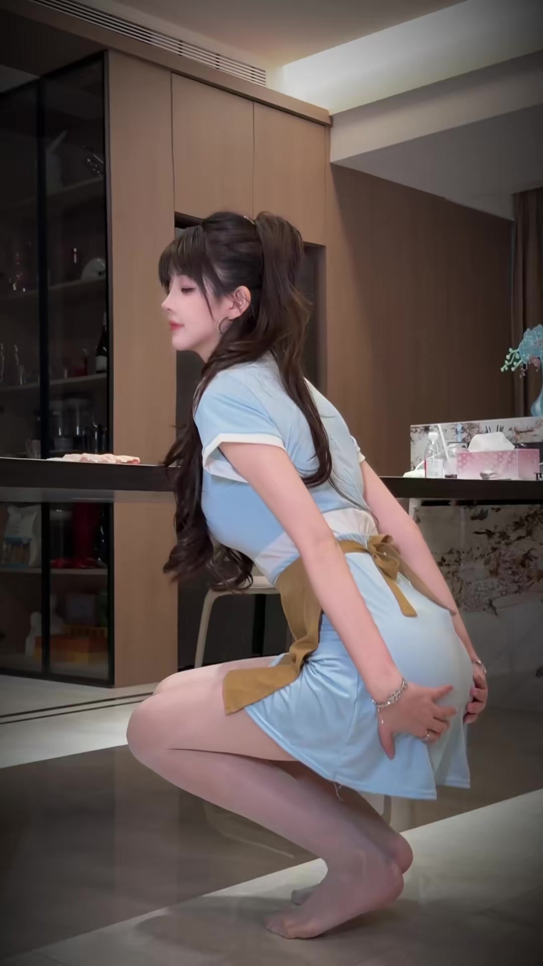 @Cute Chinese girl