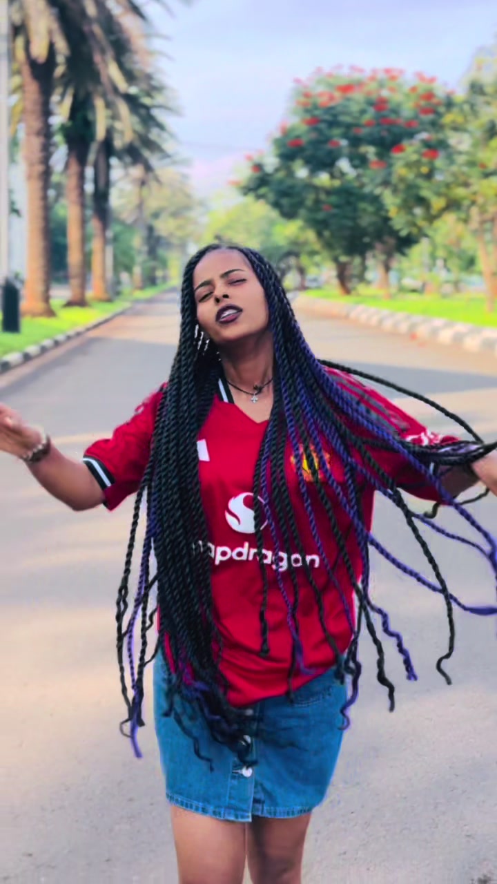 @Kal Ťįያና💫
