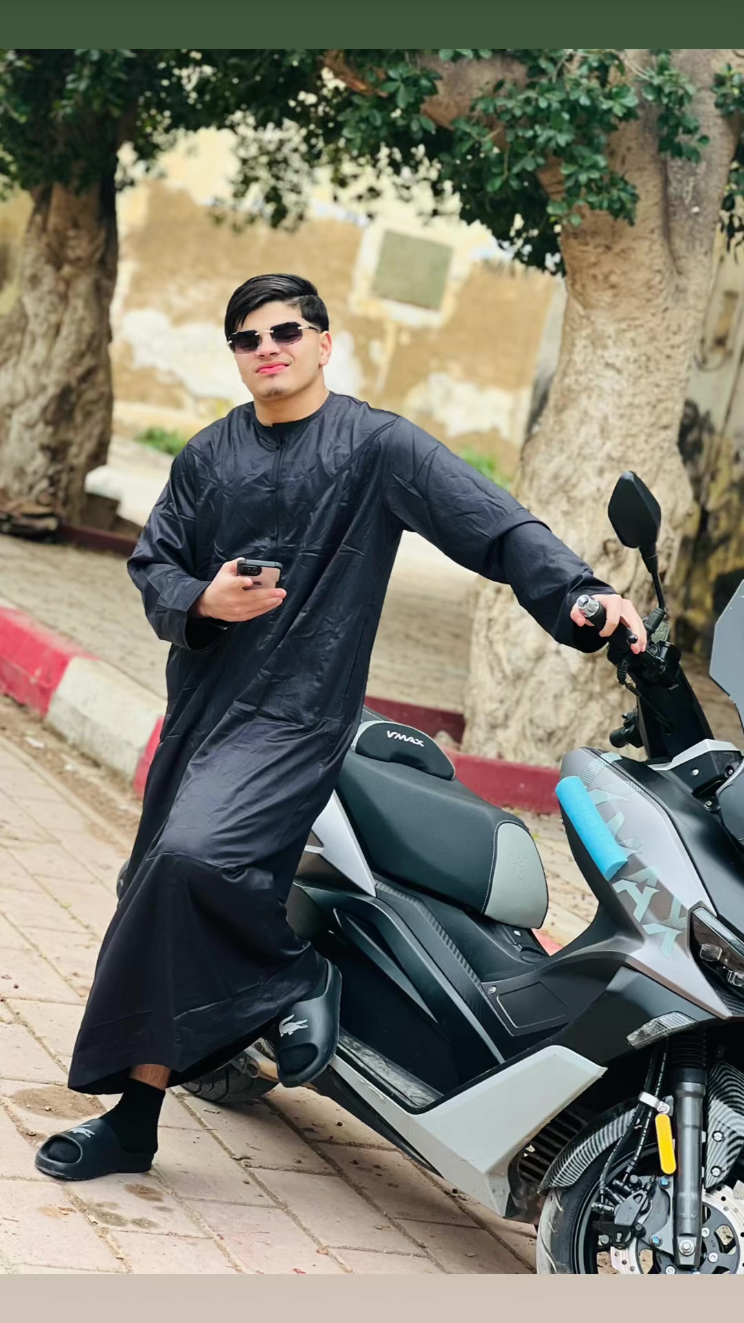 @Amine Belarbi