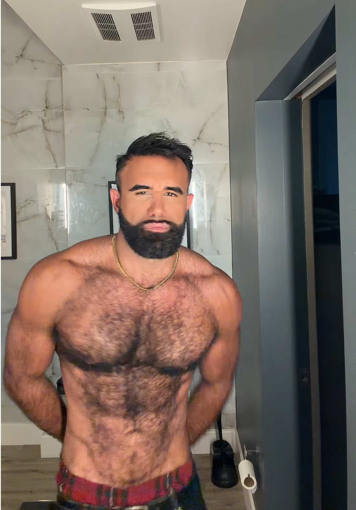 @Persian Wolf 🐺
