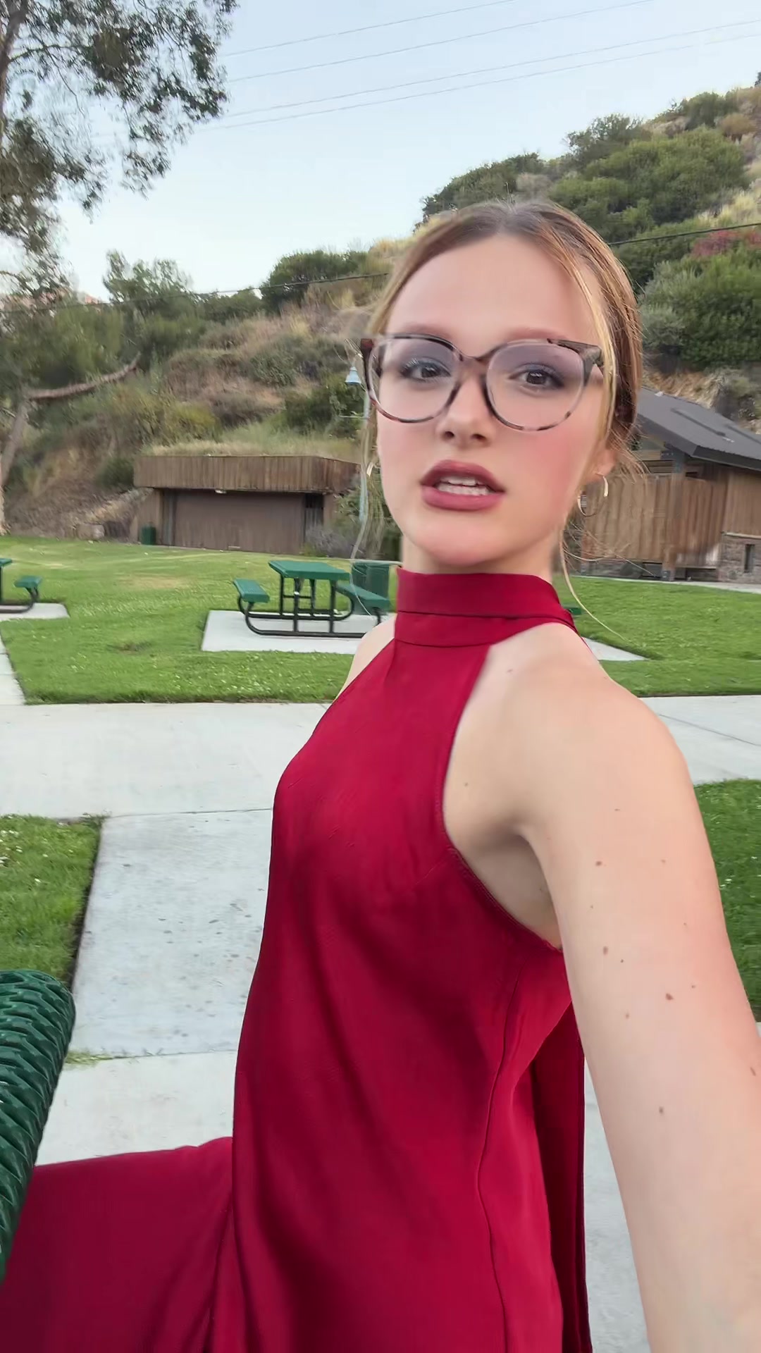 @Isabella