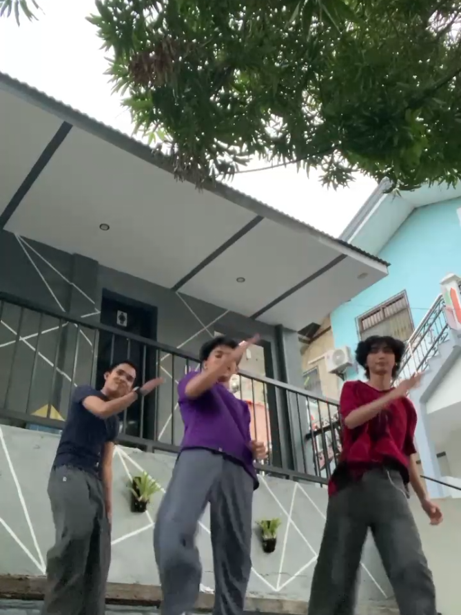 @poyoyoi
