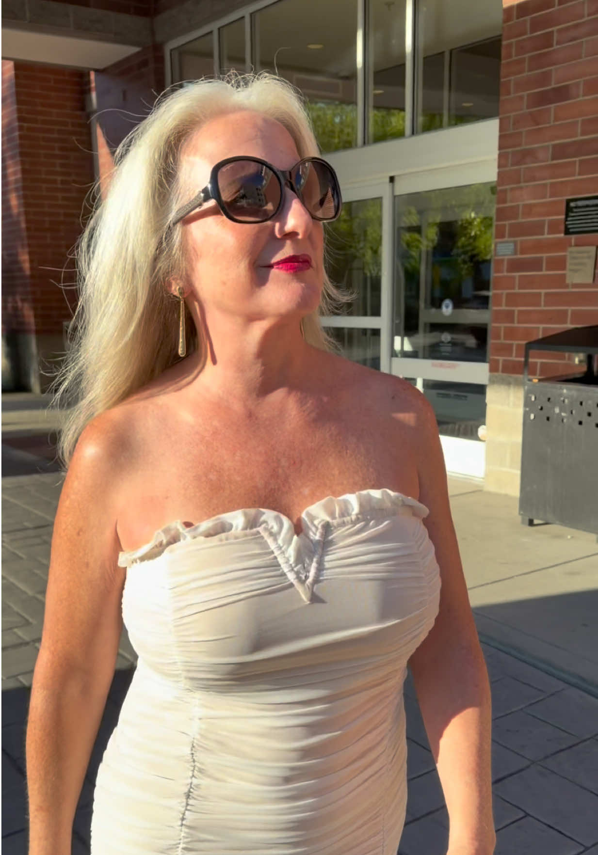 @bombshellnurseofficial