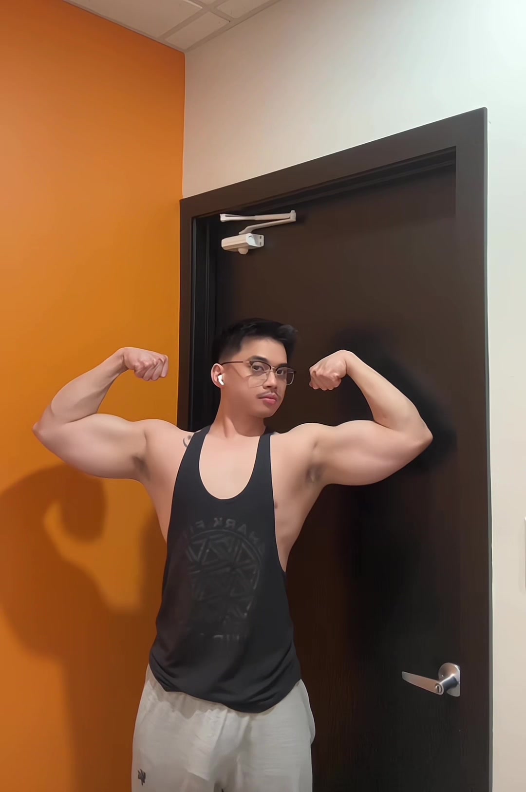 @Ken