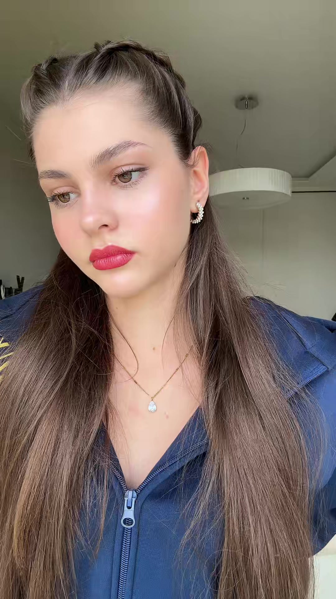 @Izotova AV