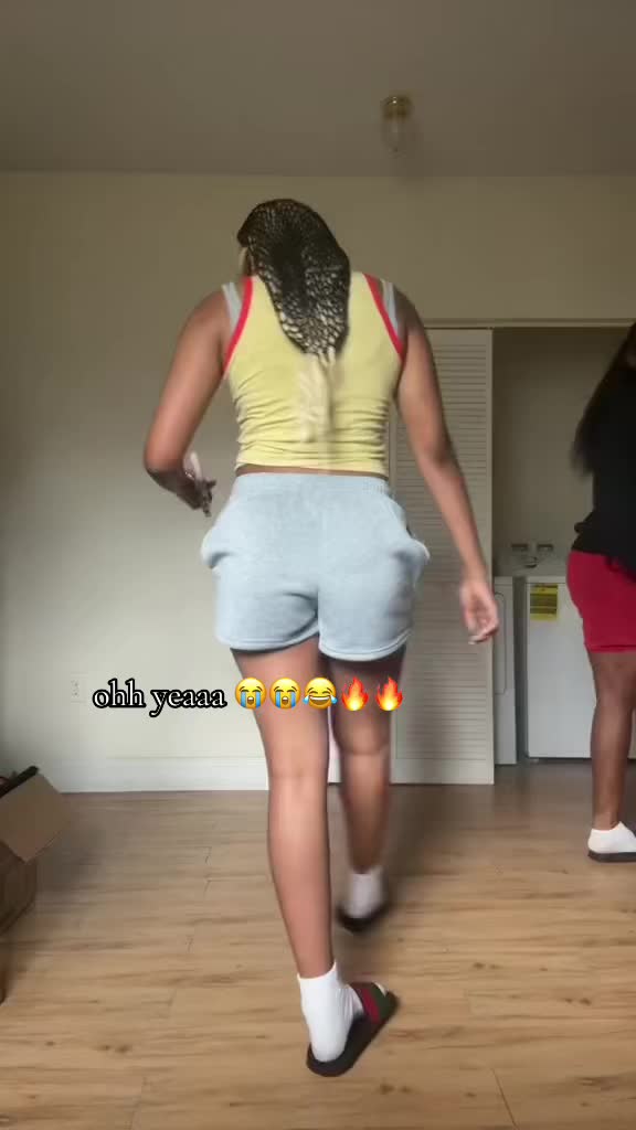 @lilpeanuttyy