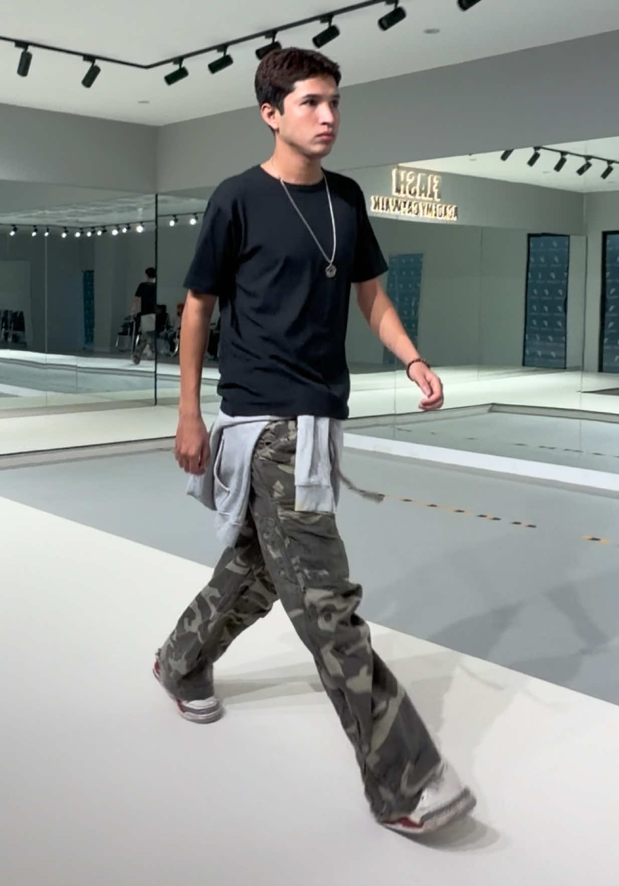 @The Flash Catwalk