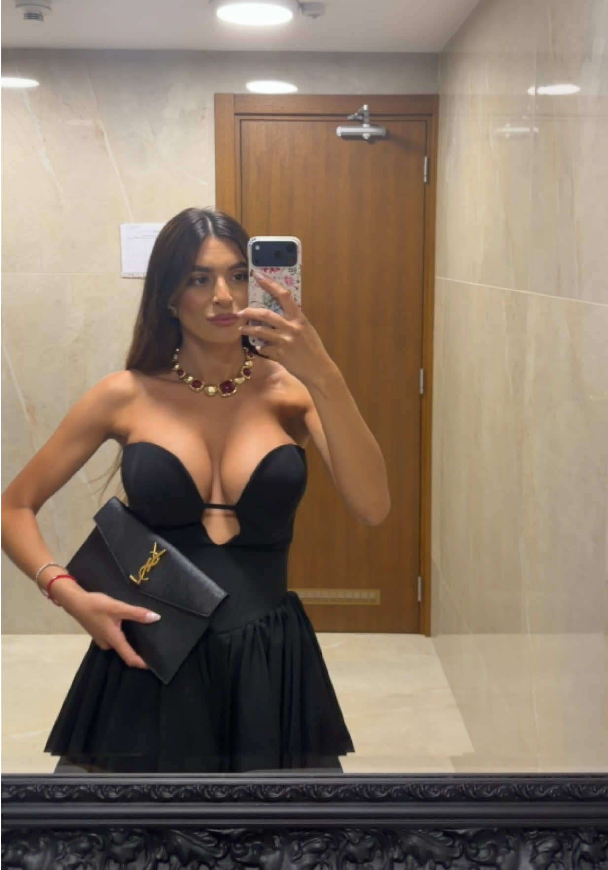 @Gaga_fashionable