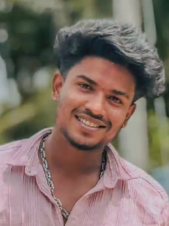 @𝗦𝗠𝗜𝗟𝗘 𝗞𝗜𝗟𝗟𝗘𝗥.🖤