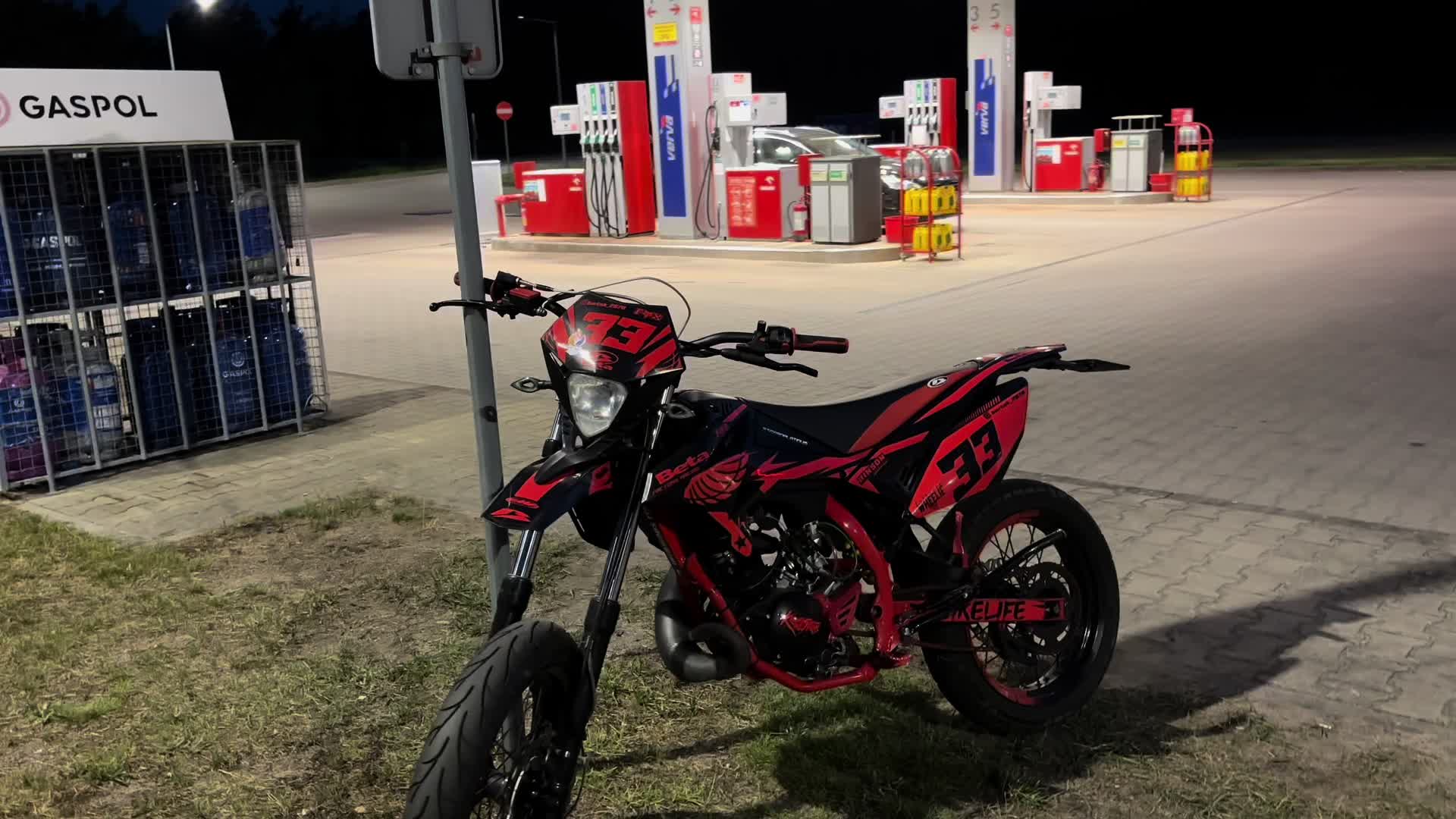 @pitus._