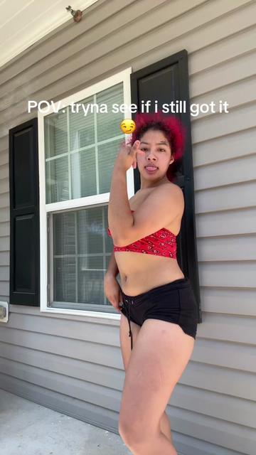 @AngelinaMarie