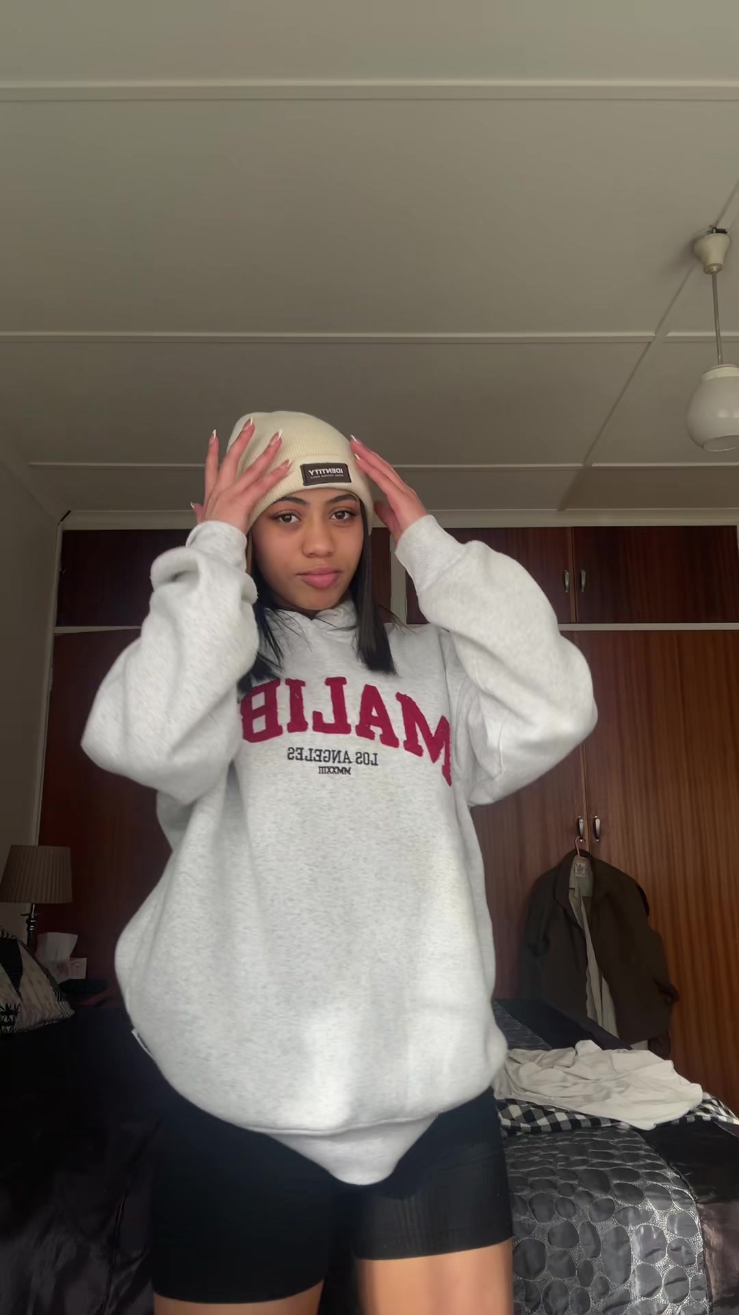 @Cayla