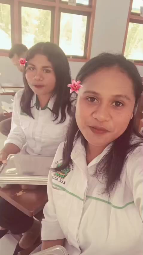 @Jully🖤
