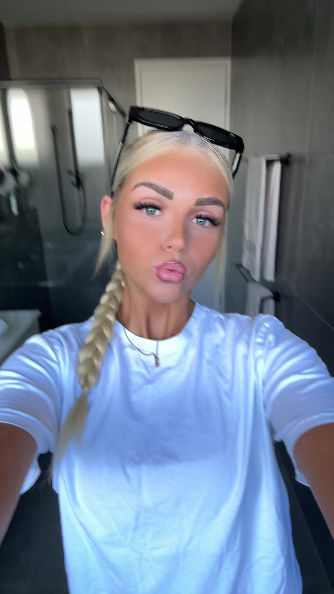 @eva