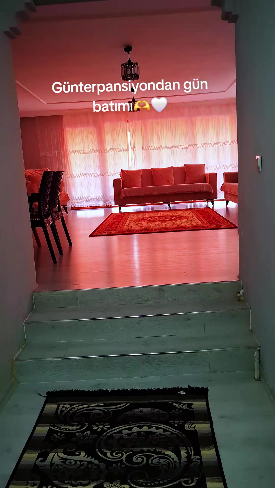 @Ayşeg&uuml;lg&uuml;nter
