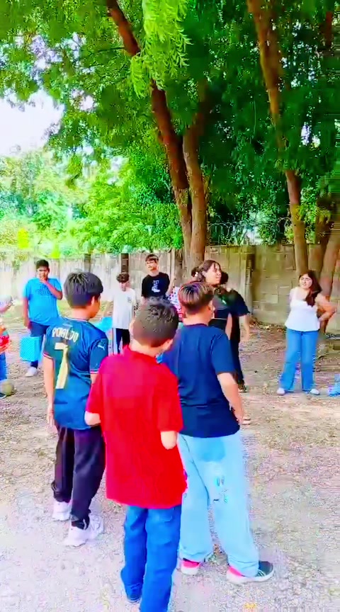 @Lupita Galdamez 🇸🇻