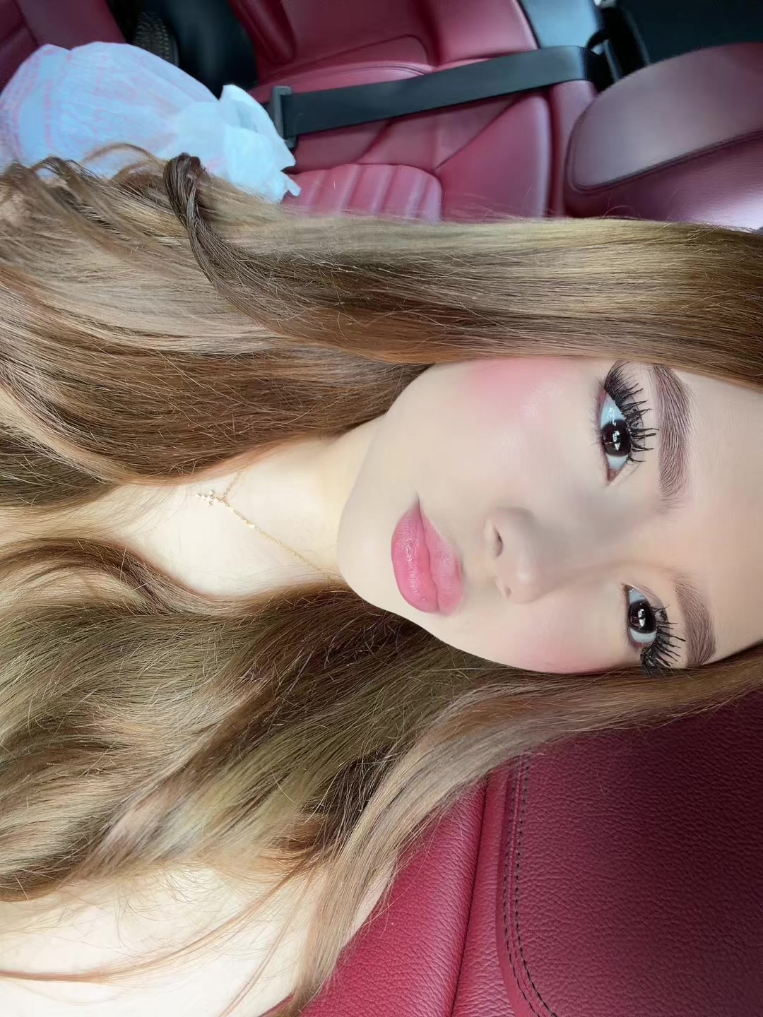 @Luci_leoonn