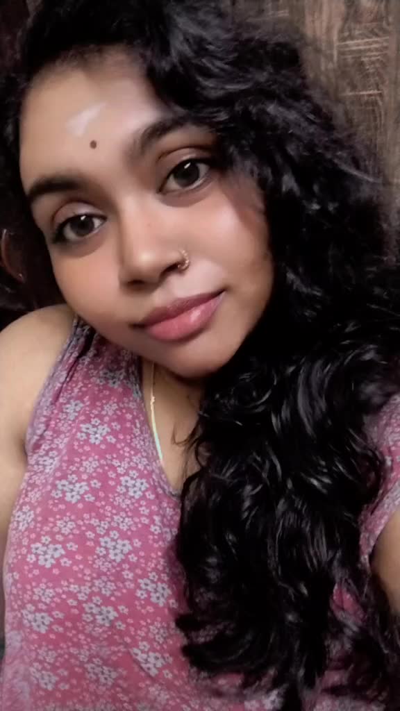 @Nandhini 👑❤️