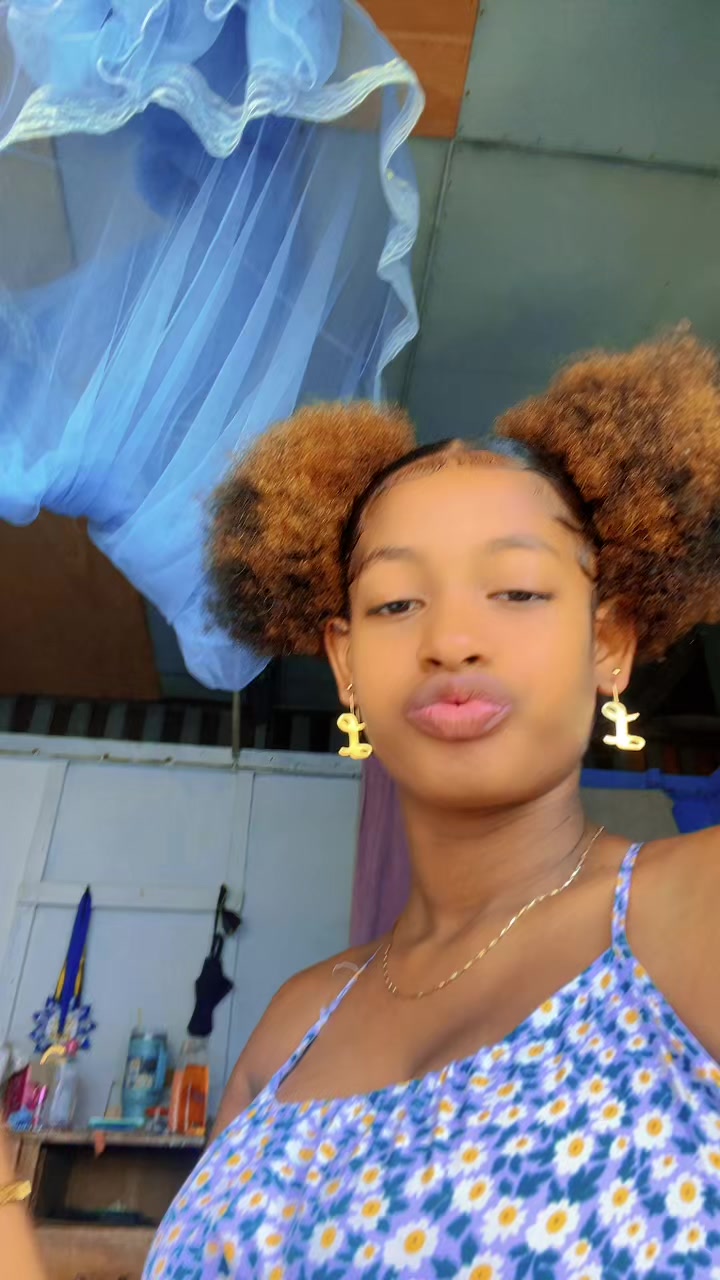 @leslyn.19