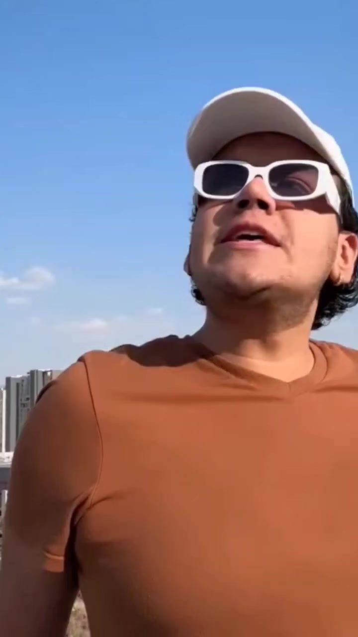 @Elvis
