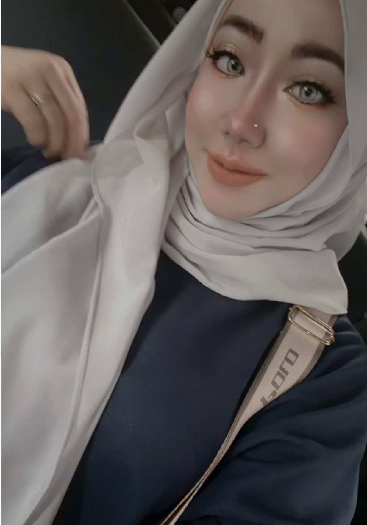 @𝚁𝚊𝚝𝚞𝙰𝚍𝚛𝚊𝚢𝚊𝚗𝚝𝚒𝚎🤍