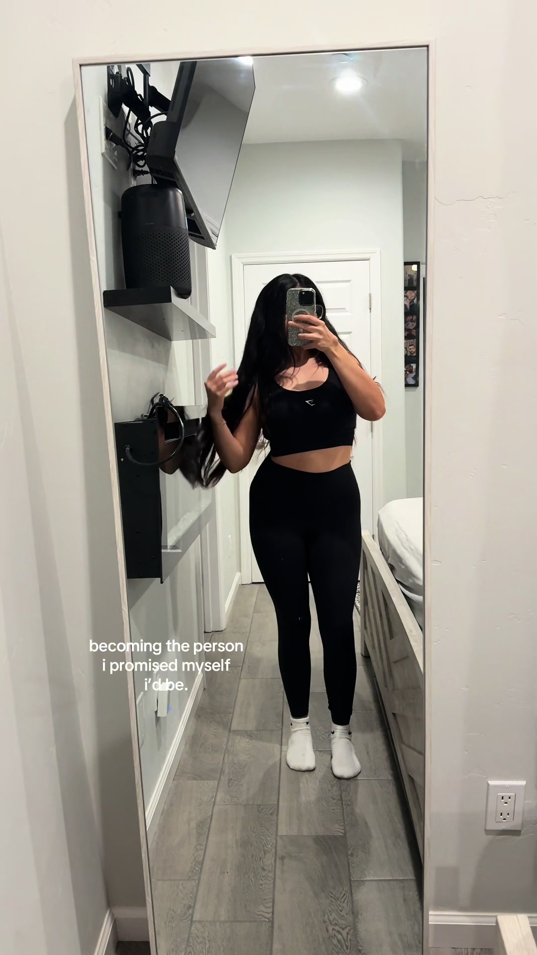 @️