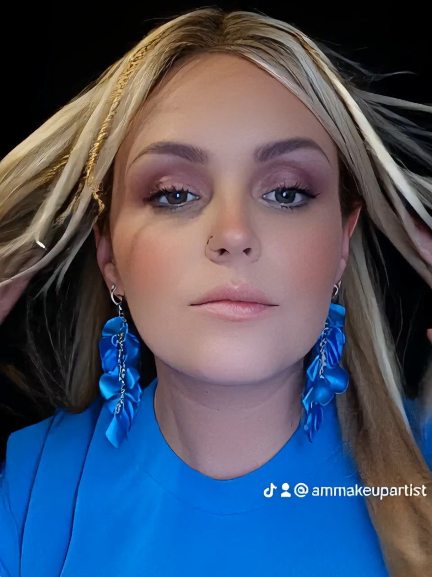 @Alejandra M
