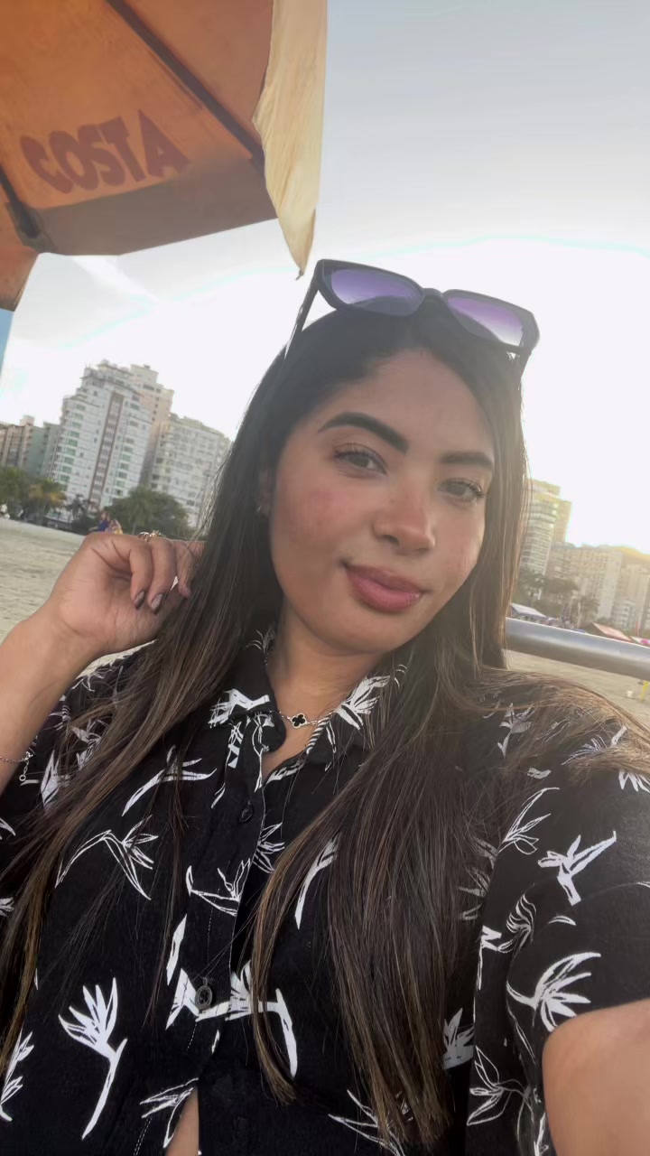@laari.nasciment0