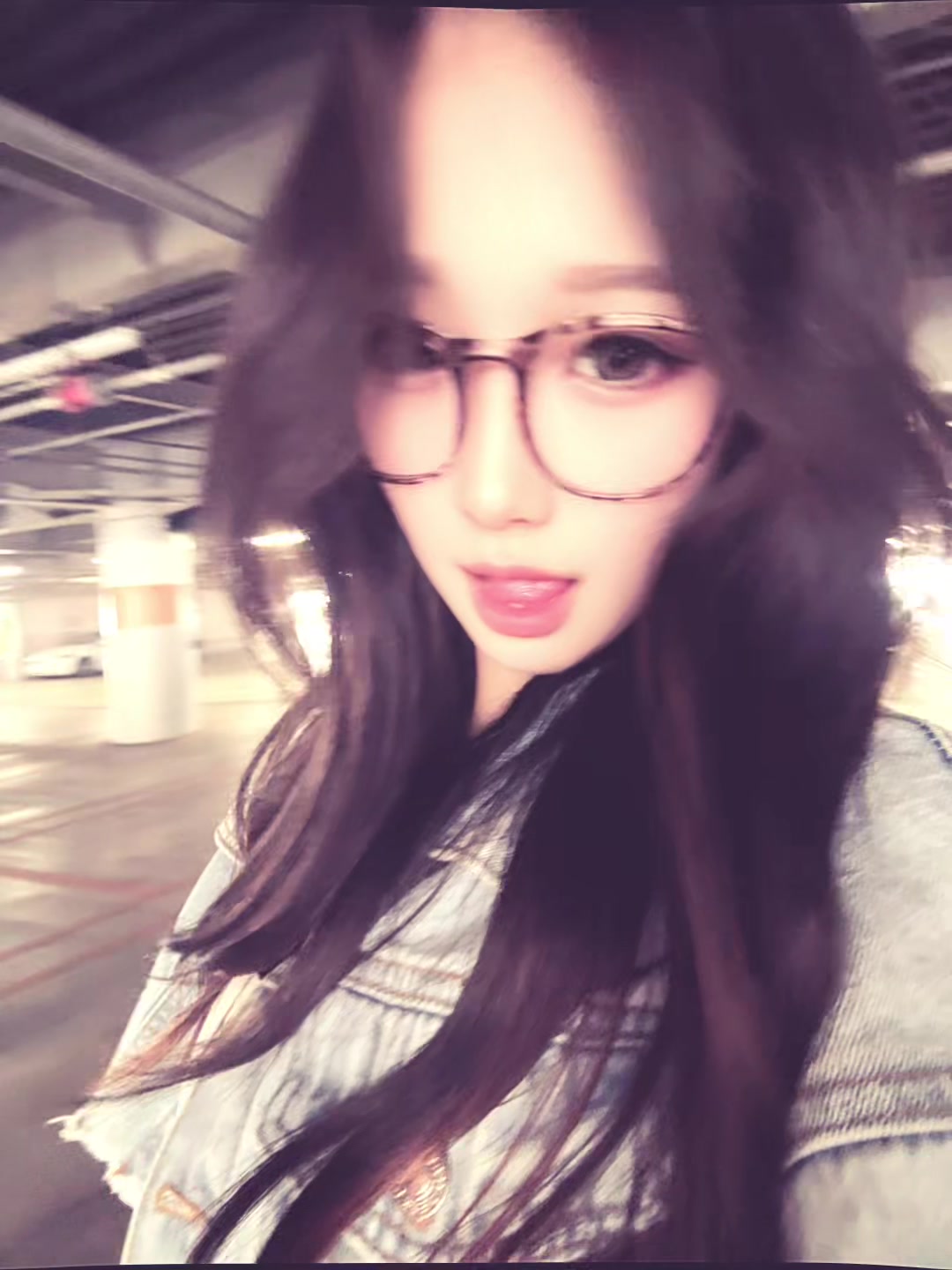 @えま