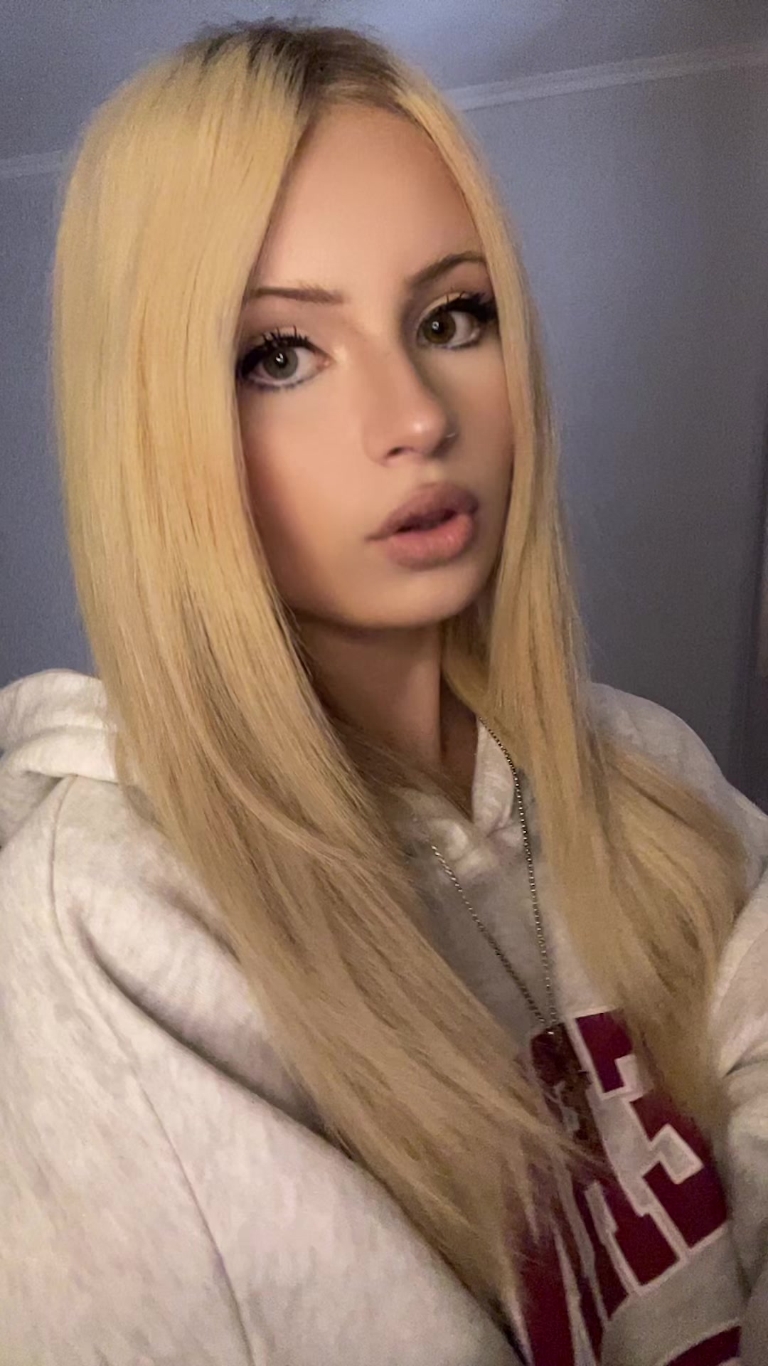 @ blondedoll